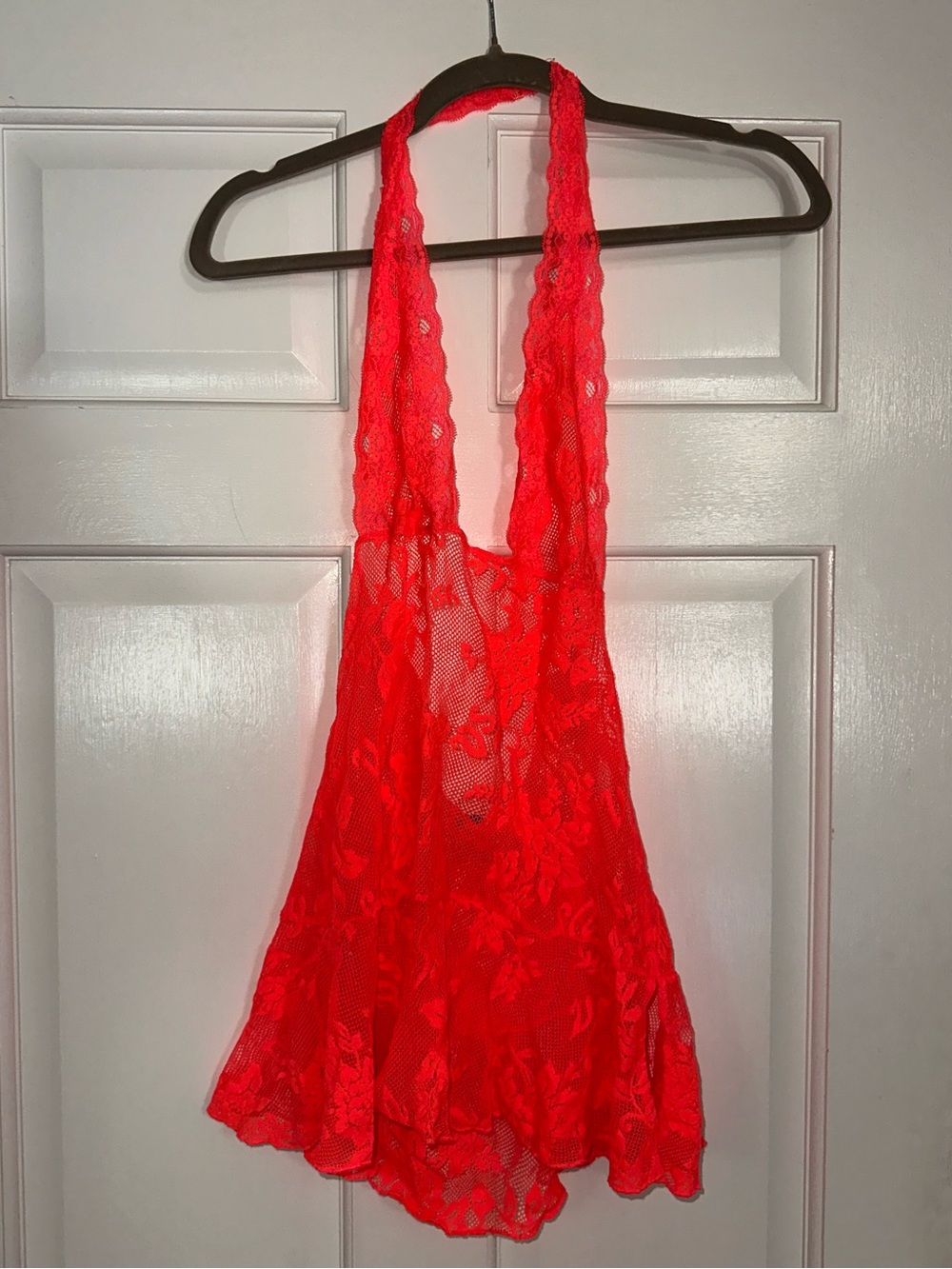 Victoria’s Secret Lace Halter Babydoll Slip in Pink - size S